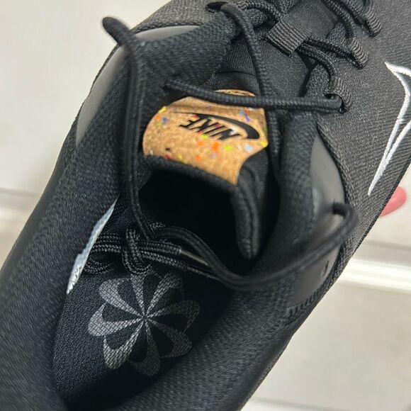 ⭐️ NIKE CRAFTER REMIXA SNEAKERS - Picture 6 of 12